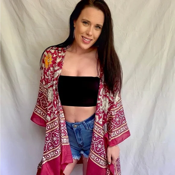✨HP✨ Boho Print Kimono - Picture 2 of 3
